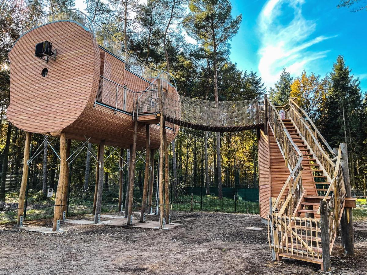 Tree Inn - Das Baumhaushotel Dörverden Exterior foto