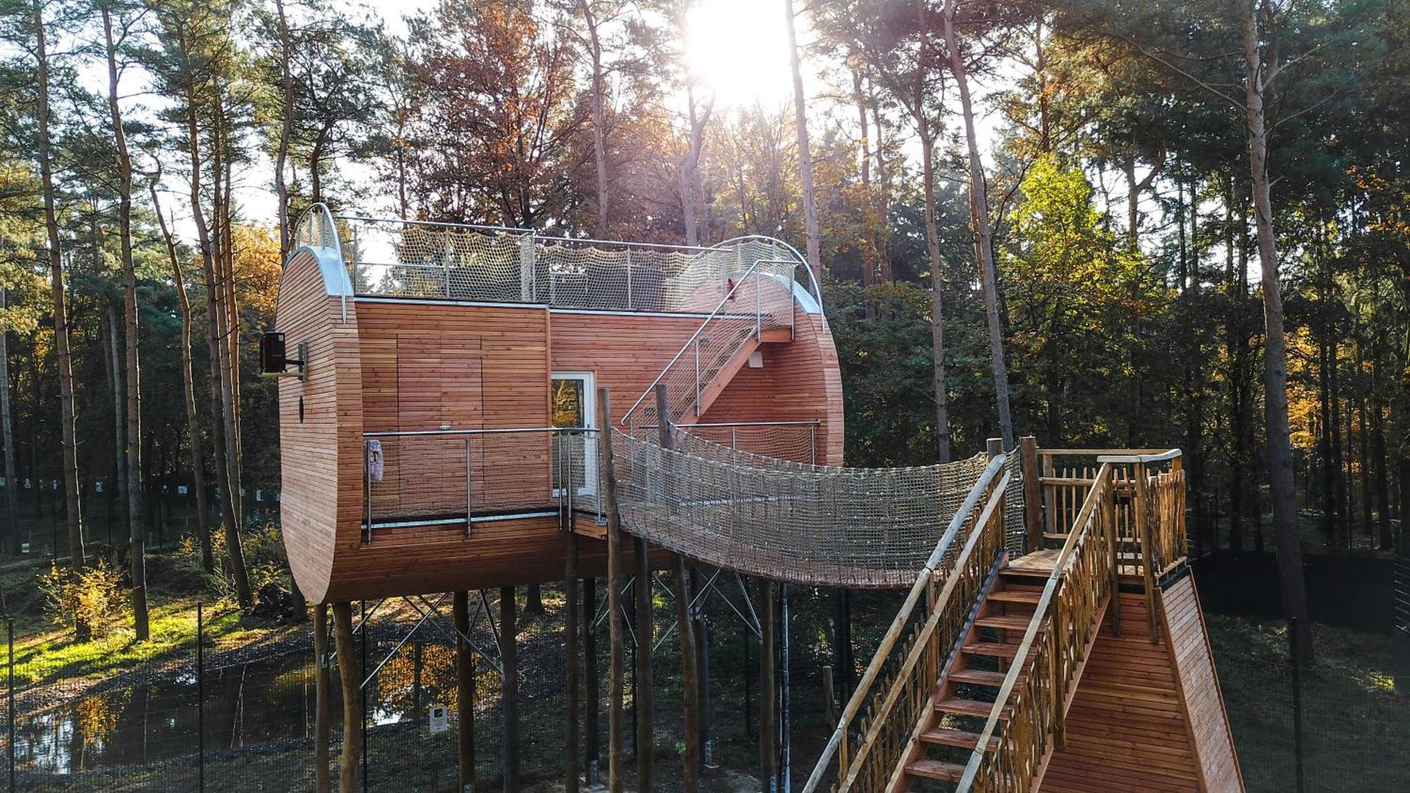 Tree Inn - Das Baumhaushotel Dörverden Exterior foto